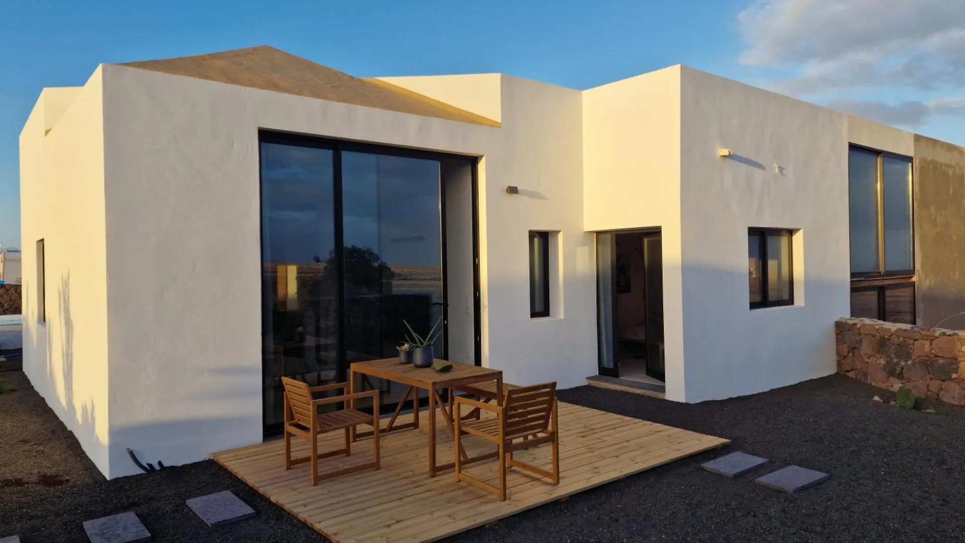 Villa Osaya Tindaya